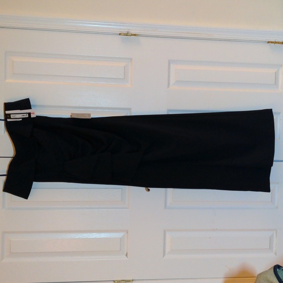 NEW with tags Nordstrom Ruched Off the Shoulder Crepe Gown in Navy - Picture 7 of 16
